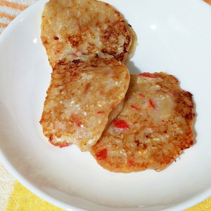 ポリ袋で簡単!豆腐とカニかまのもっちり焼き